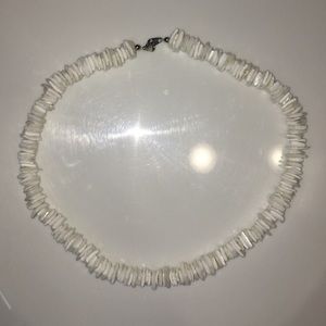 White chip hawaiian necklace/choker